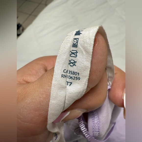 Lululemon Its A Tie Tee - Picture 11 of 11